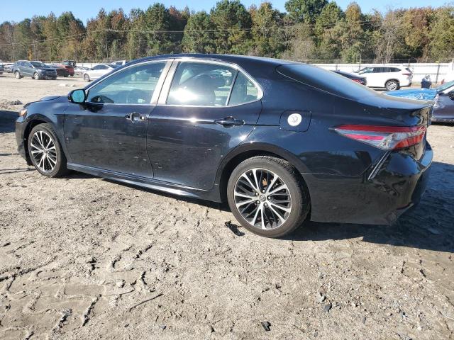 Фото 2 - TOYOTA CAMRY
