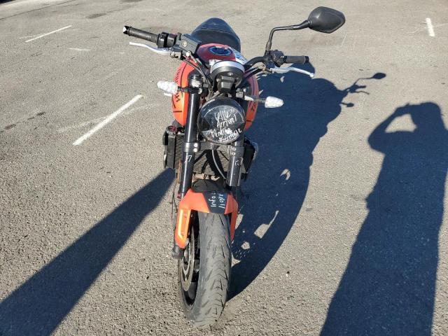 TRIUMPH TRIDENT 66 2023