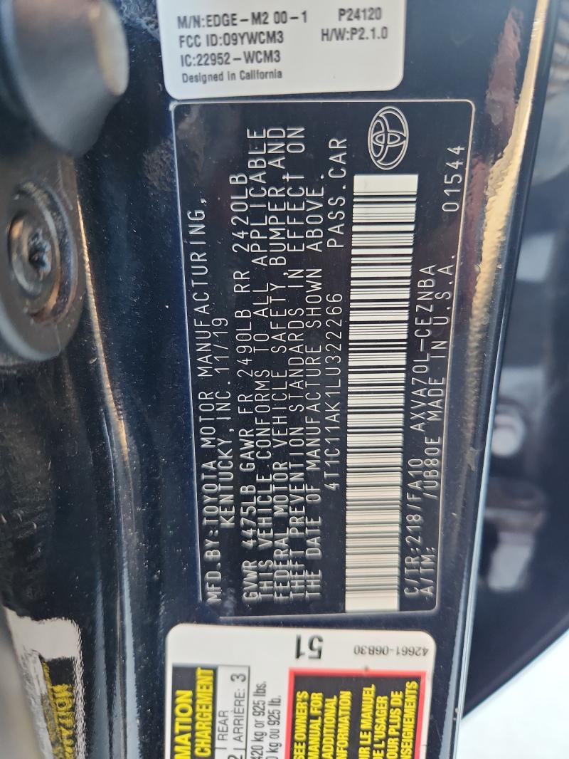 Фото 12 - TOYOTA CAMRY