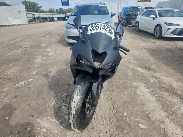 KAWASAKI NINJA 600 2025