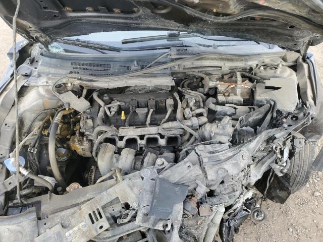 Фото 11 - MAZDA 3