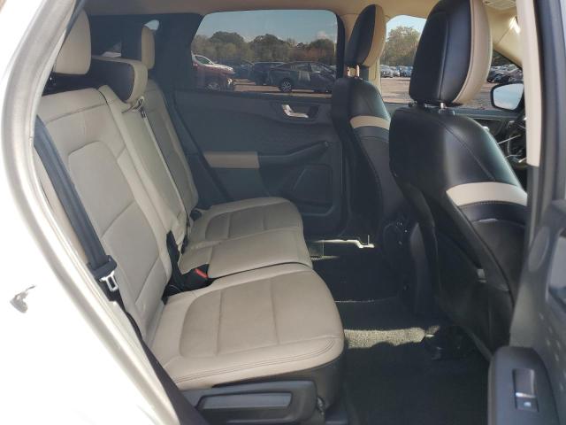 Фото 10 - FORD ESCAPE