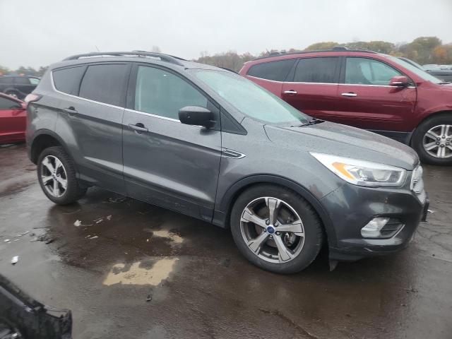 Фото 4 - FORD ESCAPE