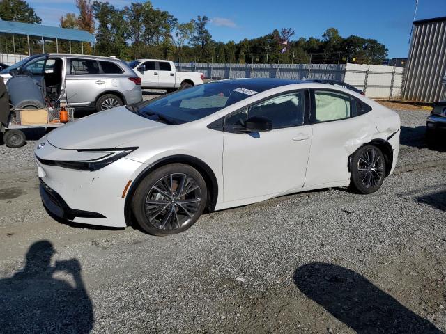 Фото 1 - TOYOTA PRIUS