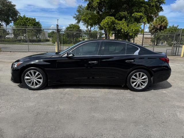 Фото 12 - INFINITI Q50