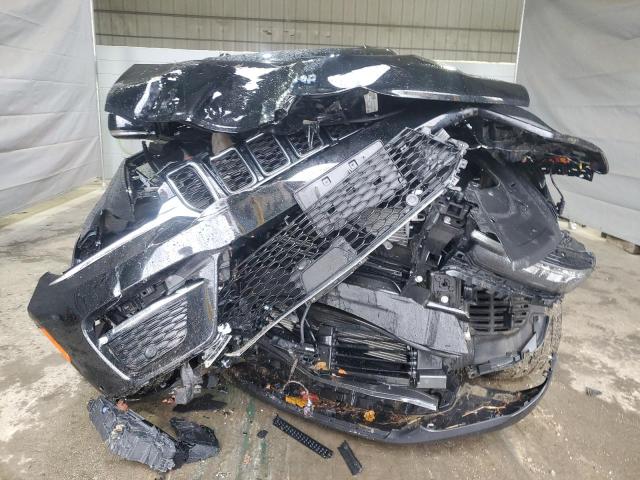 Фото 5 - JEEP GRAND CHER