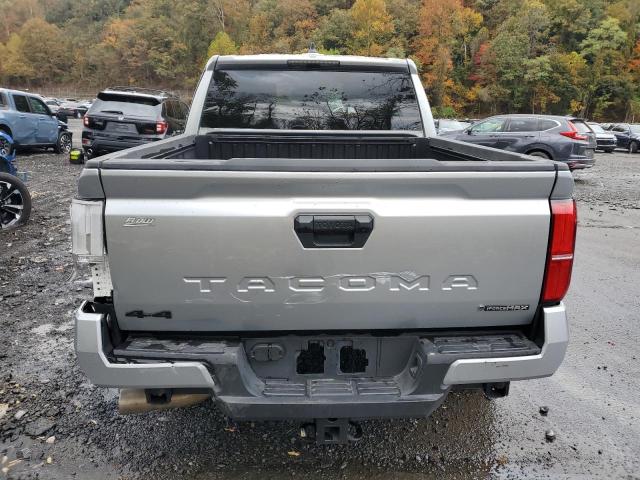 Фото 6 - TOYOTA TACOMA