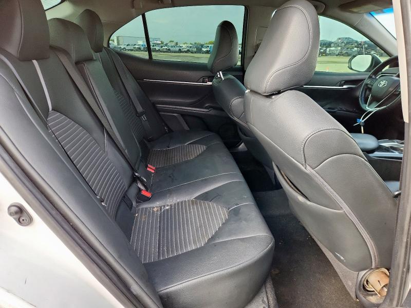 Фото 10 - TOYOTA CAMRY