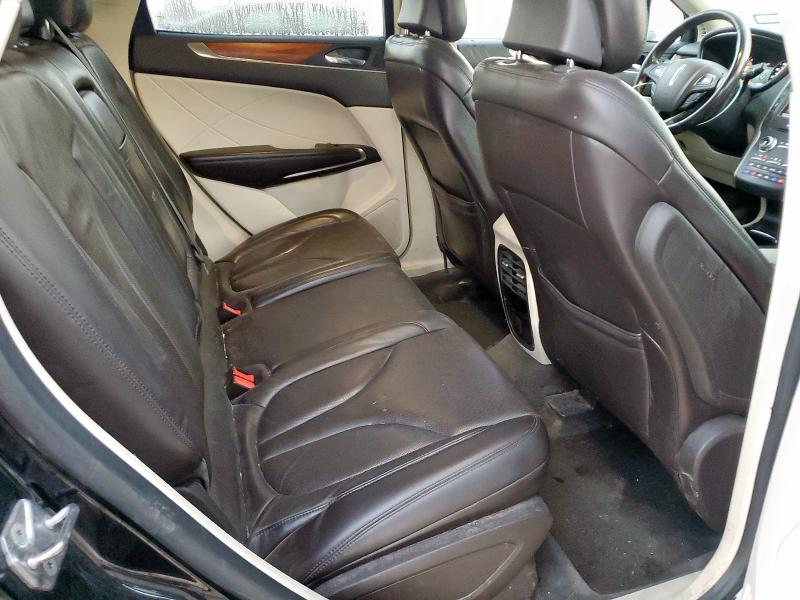 Фото 11 - LINCOLN MKZ