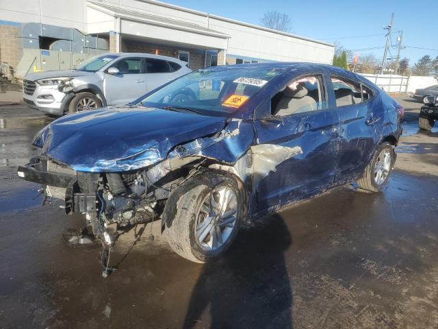 Фото 1 - HYUNDAI ELANTRA