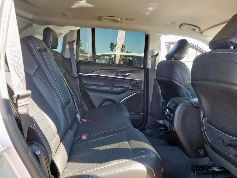 Фото 11 - JEEP GRAND CHER