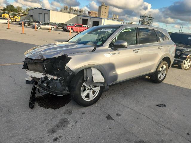 Фото 1 - KIA SORENTO