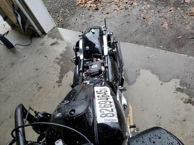 HARLEY-DAVIDSON FL 2022