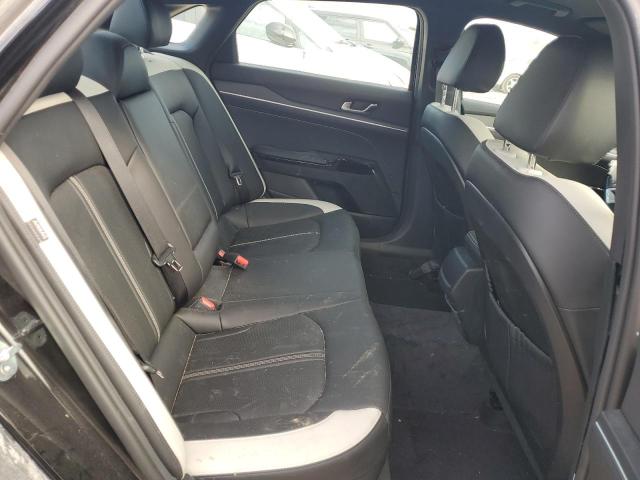 Фото 10 - KIA K5