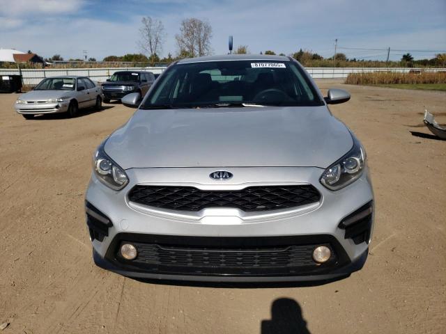 Фото 5 - KIA FORTE