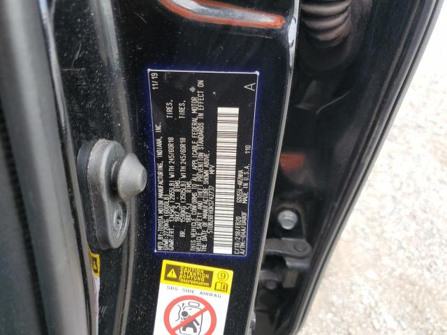 Фото 13 - TOYOTA HIGHLANDER