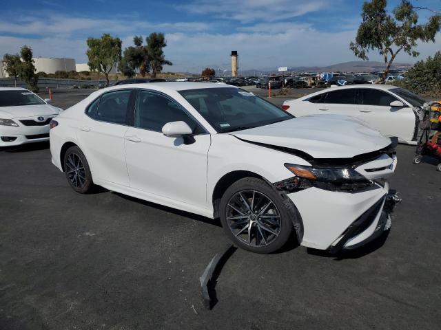 Фото 4 - TOYOTA CAMRY