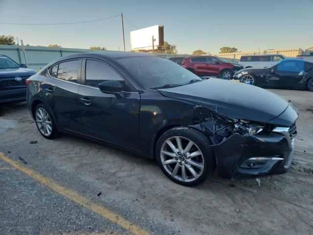 Фото 4 - MAZDA 3