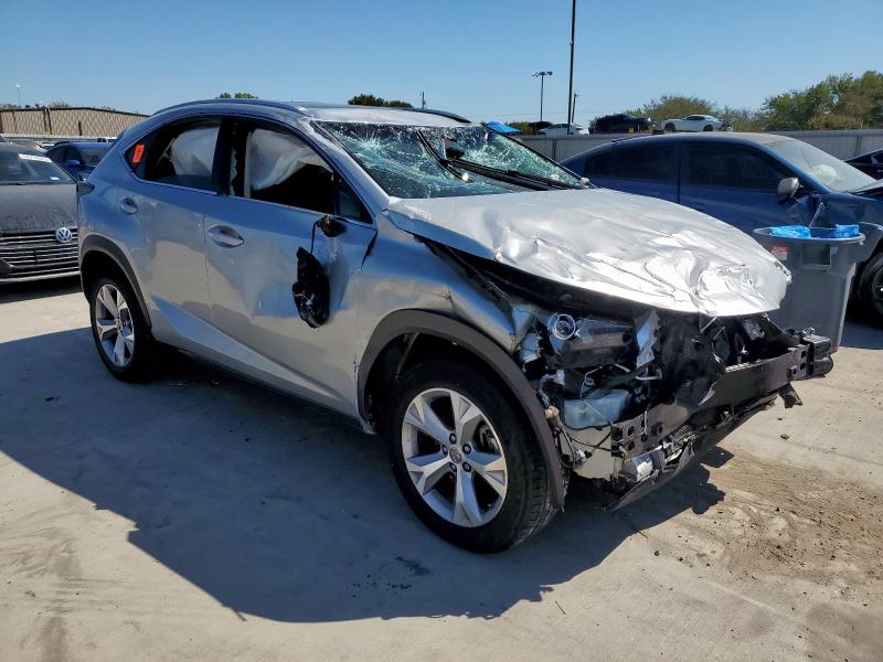 Фото 4 - LEXUS NX