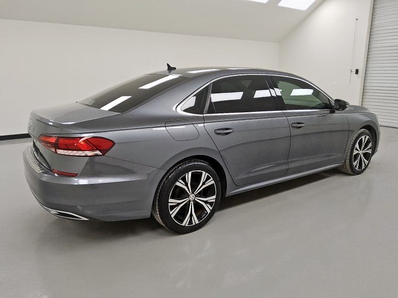 Фото 3 - VOLKSWAGEN PASSAT