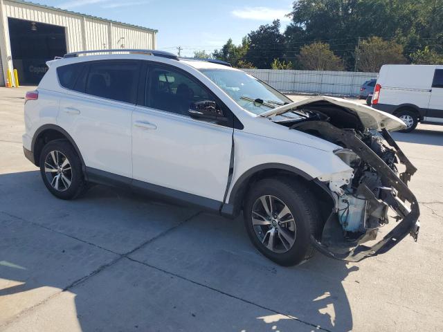 Фото 4 - TOYOTA RAV4