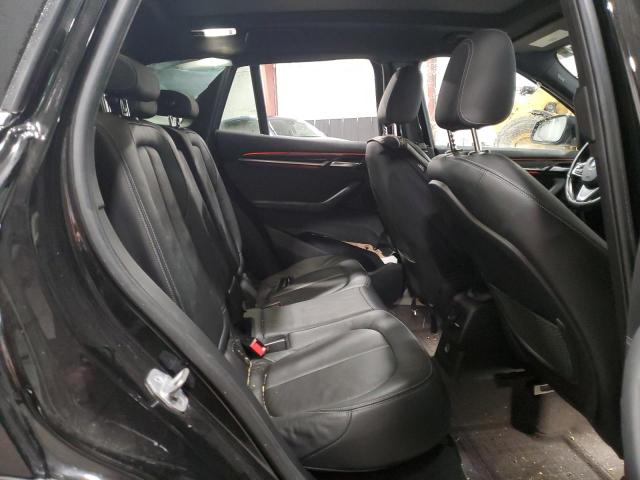 Фото 11 - BMW X1