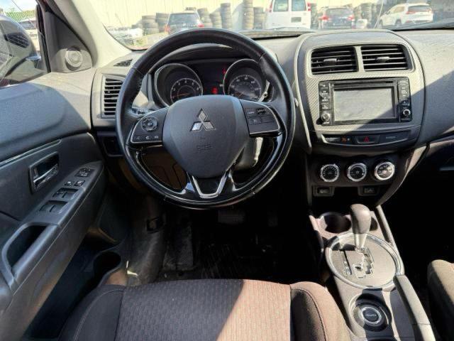 Фото 8 - MITSUBISHI OUTLANDER