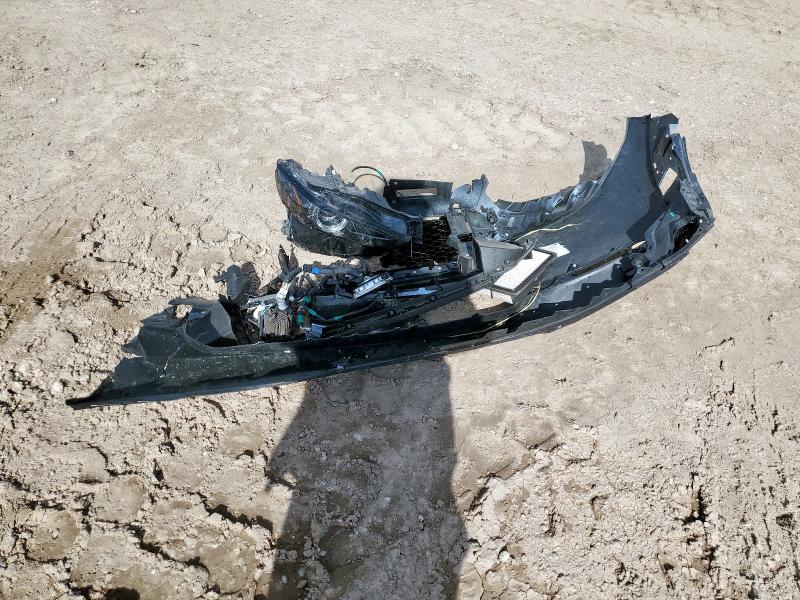 Фото 13 - MAZDA CX30