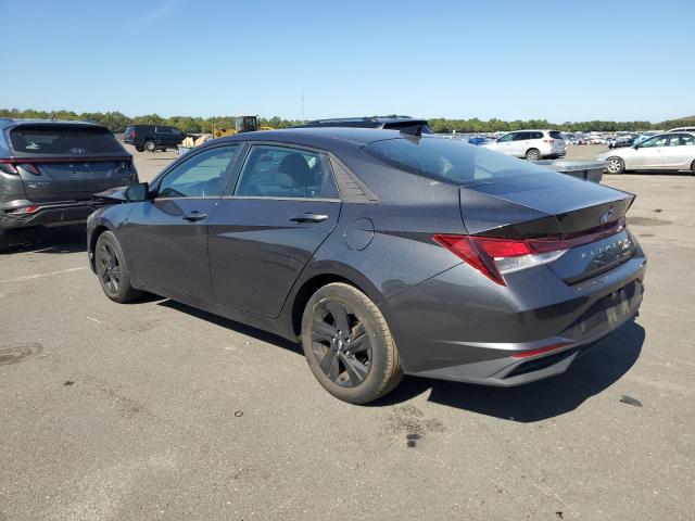 Фото 2 - HYUNDAI ELANTRA