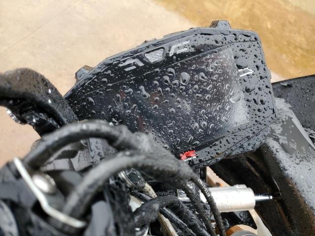 SUZUKI GSXR1000 2023