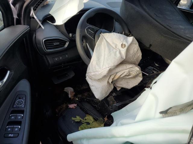 Фото 8 - HYUNDAI SANTA FE