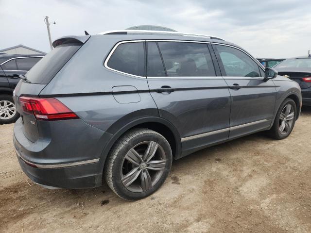 VOLKSWAGEN TIGUAN 2018 VIN 3VV5B7AX4JM132828