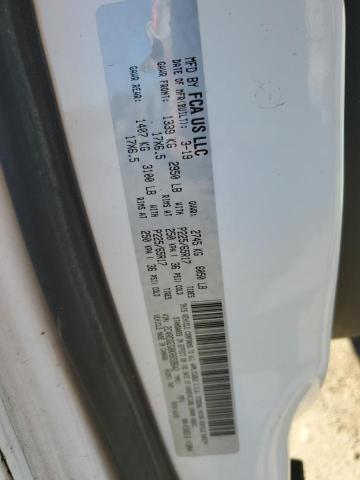 Фото 13 - DODGE CARAVAN