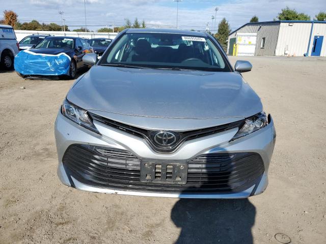 Фото 5 - TOYOTA CAMRY
