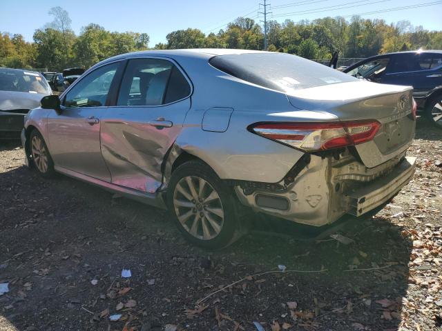 Фото 2 - TOYOTA CAMRY