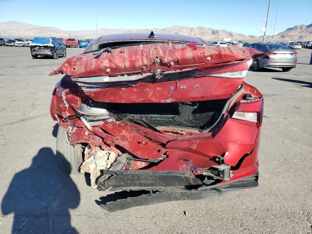 Фото 6 - HYUNDAI ELANTRA