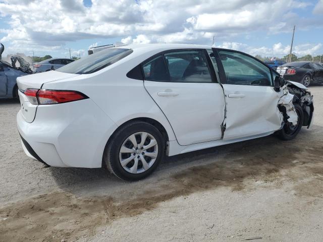 Фото 3 - TOYOTA COROLLA