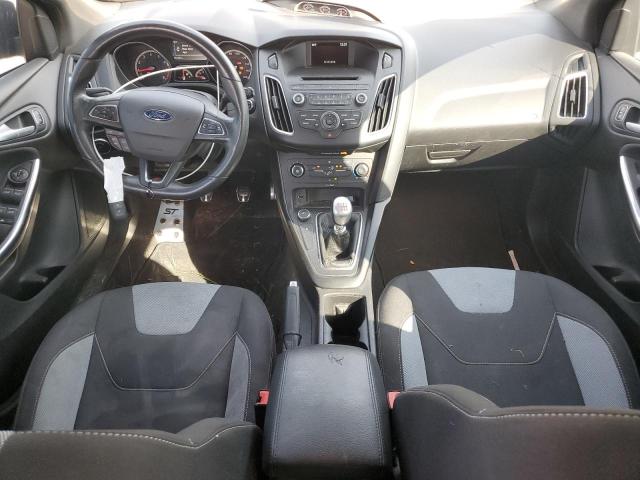 Фото 8 - FORD FOCUS