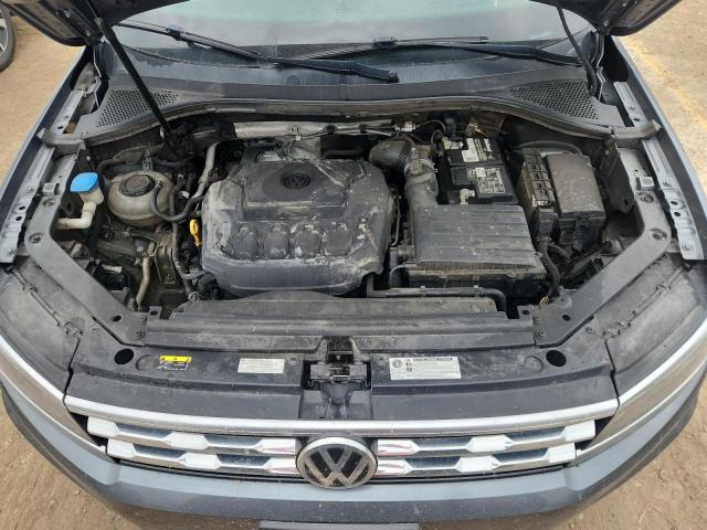 VOLKSWAGEN TIGUAN 2018 VIN 3VV5B7AX4JM132828