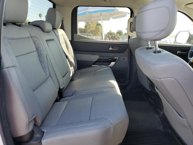 Фото 11 - TOYOTA TUNDRA