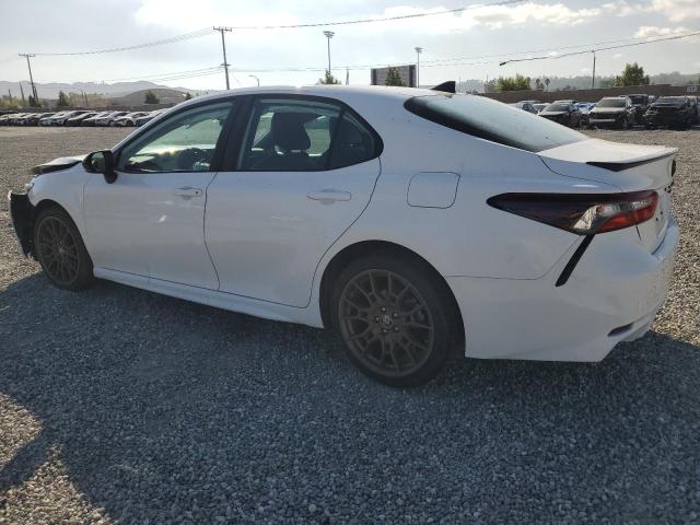 Фото 2 - TOYOTA CAMRY