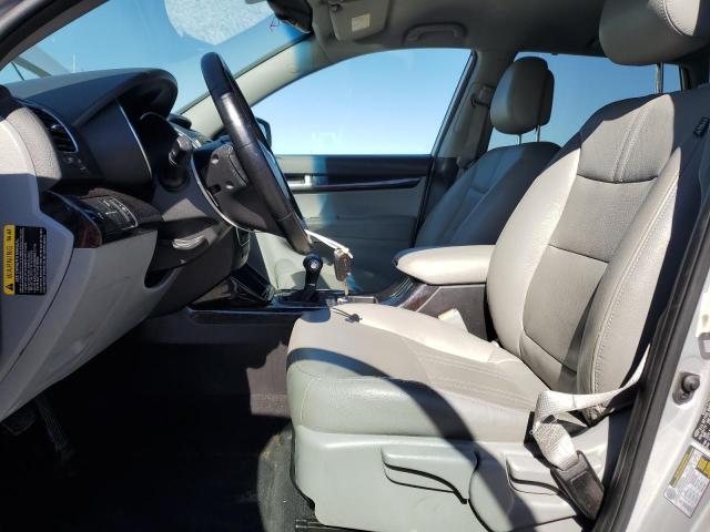 Фото 7 - KIA SORENTO