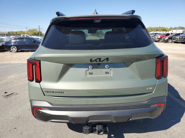 Фото 6 - KIA SORENTO