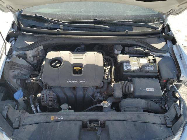 Фото 11 - HYUNDAI ELANTRA