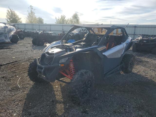 CAN-AM SIDEBYSIDE 2020