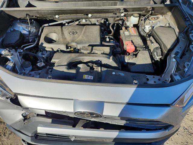 Фото 12 - TOYOTA RAV4