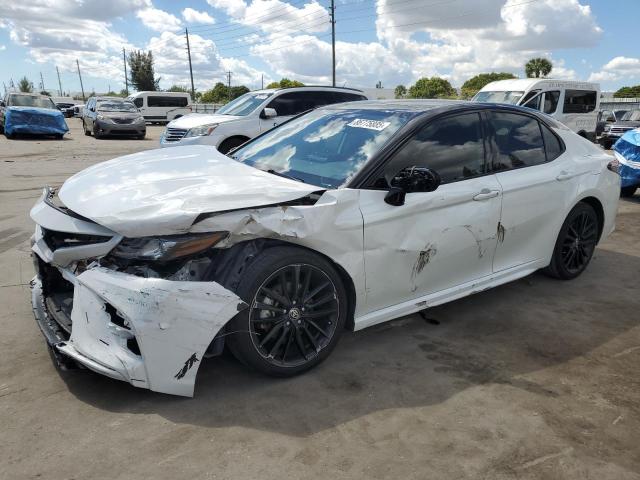 Фото 1 - TOYOTA CAMRY