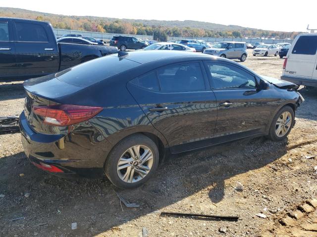 Фото 3 - HYUNDAI ELANTRA