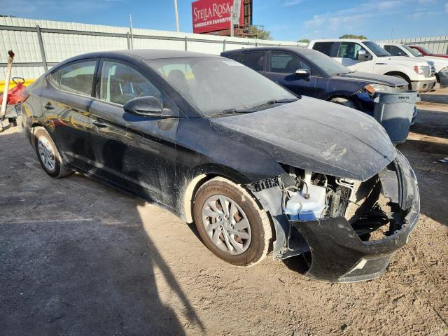 Фото 4 - HYUNDAI ELANTRA