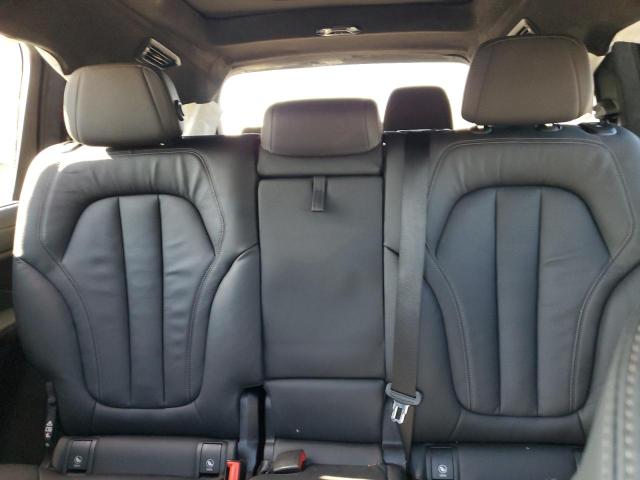 Фото 10 - BMW X7